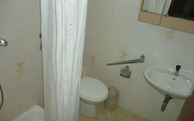 Apartments Zaterini-on Quiet Location