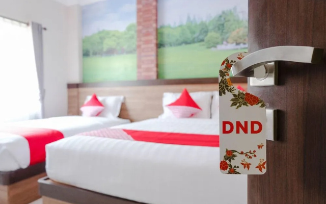 OYO 809 Noura Guest House Syariah