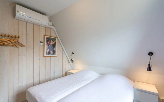 Luxury Holiday Home by Seaside and Dunes