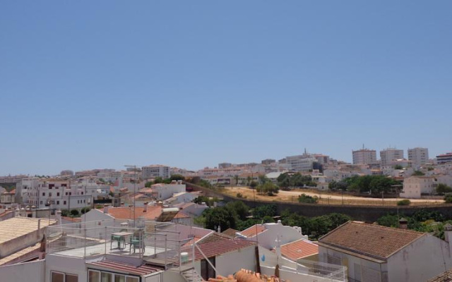 Muralha Holiday Apartments