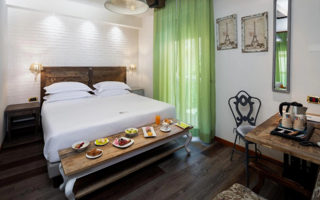 Best Western Maison B Hotel