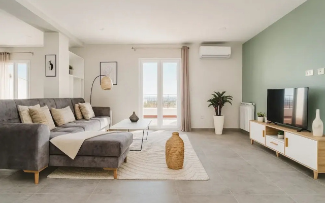 Spacieux Appartement a Dely Brahim