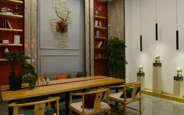 Kunming New Window Boutique Hotel
