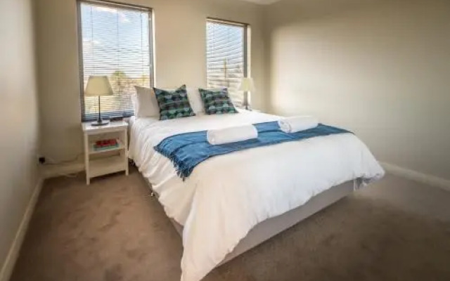Woodlands Retreat