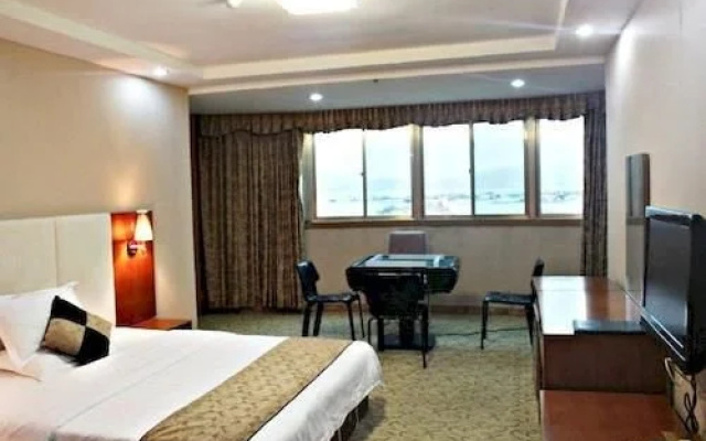 Dongshan Business Hotel