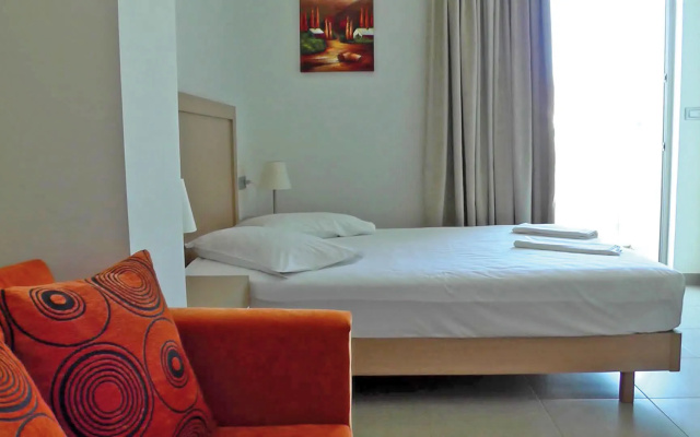 Elena Beach Hotel