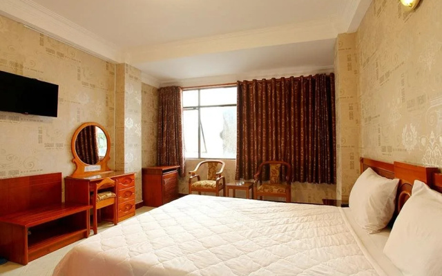Hoang Trang Hotel