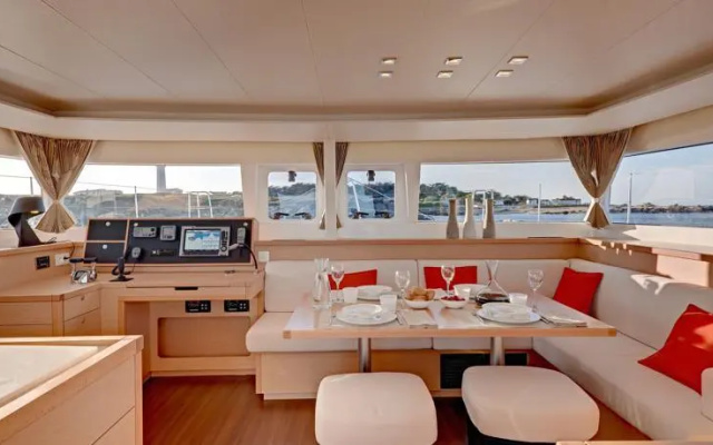 Bliss Boutique Yachting - Athens, Greece