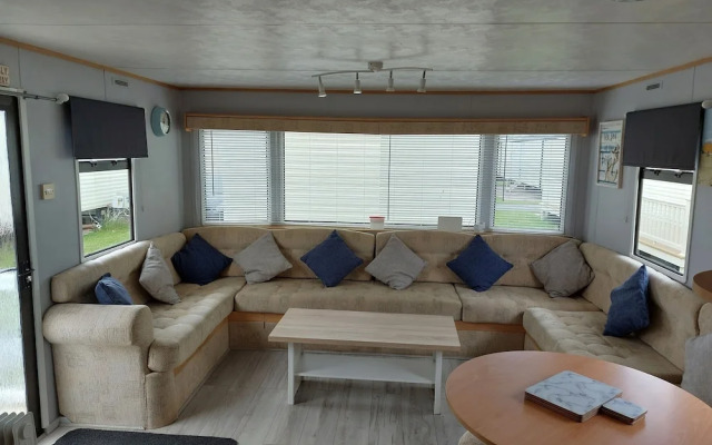 Above & Beyond Caravans4hire Lyons Robin Hood Rhyl