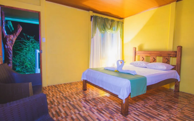 Rio Celeste Springs Blue Lodge