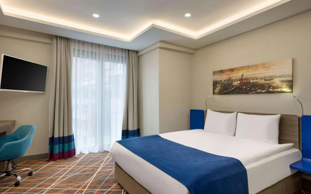 Отель Tryp Bosphorus Taksim