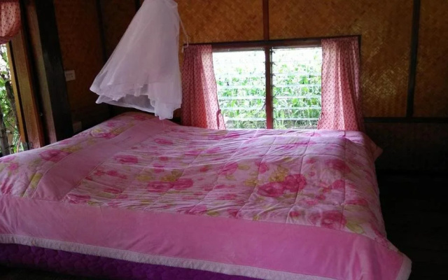 Chiang Dao Hostel