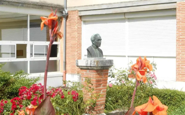 Centre Louis Ormieres