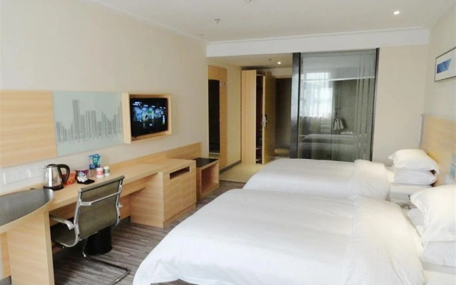 City Hotel