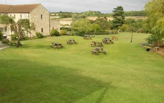 Willoughby Arms