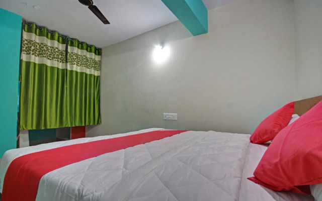 Collection O O 44935 Golden Villa Inn