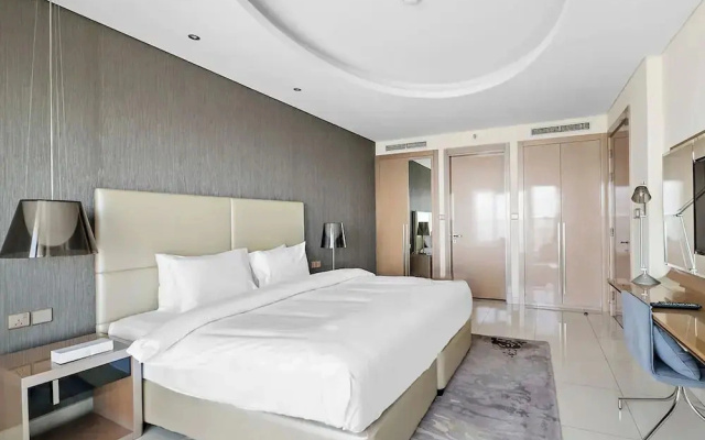 Cosmos Living 1 Bedroom Paramount Towers