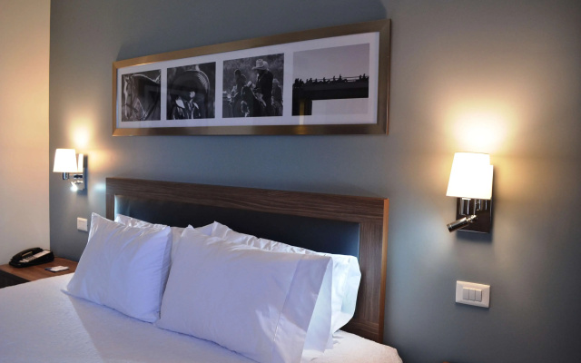 Hampton Inn & Suites by Hilton Salamanca Bajio