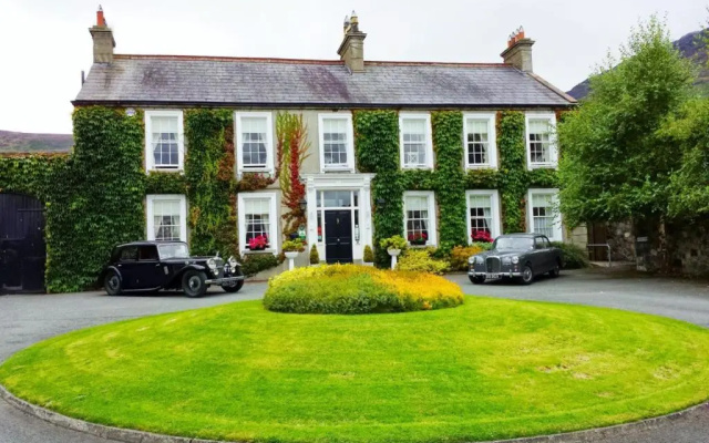 Carlingford House Town House Accommodation A91 TY06