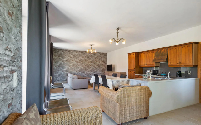 Charming Holiday Home in Geetbets With Terrace