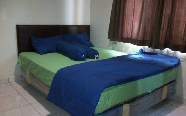Gadings Apartment at Moi