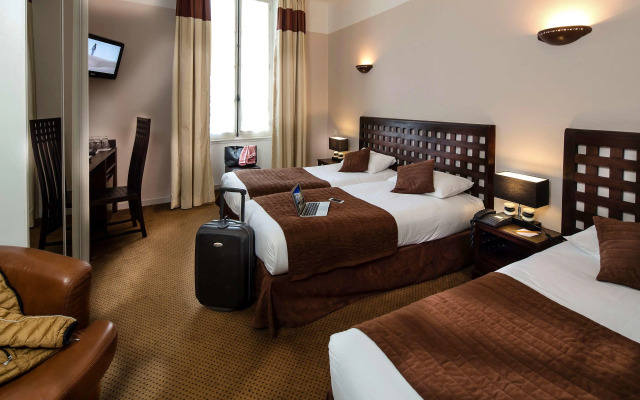 Best Western le Comtadin