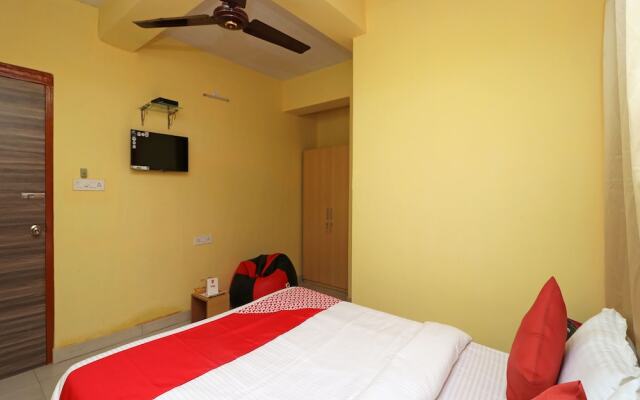 OYO 11930 The Jumbo Stay