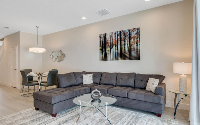 TR17524HFD- 3 Bedrooms- 3 Bathrooms, Clermont, US