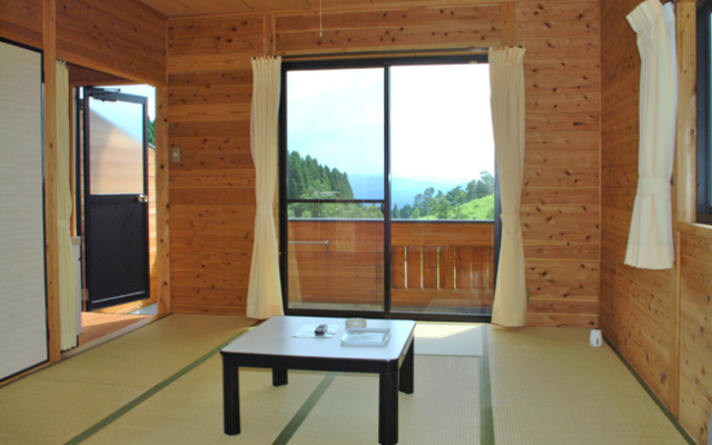 Отель Asotsuru Onsen Rodge Mura Минамиогуни комната для гостей