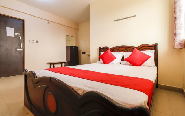 Spot on 48301 Thirumala Boarding & Lodge