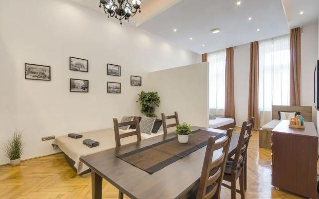 Real Apartments Magyar