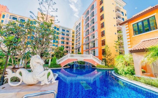 Venetian Signature Condo Resort Pattaya 2