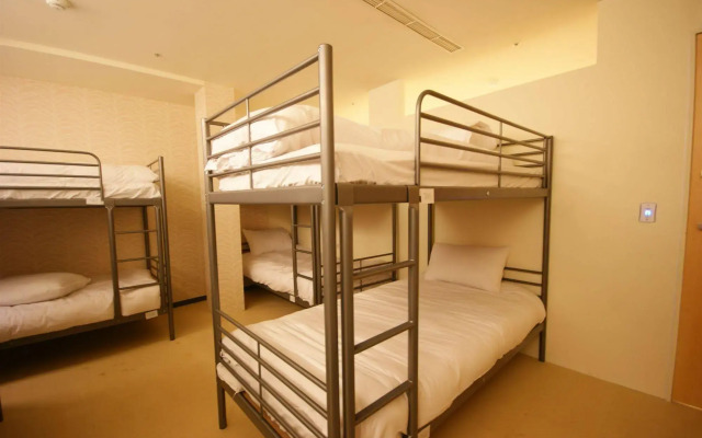 Single inn kaohsiung Lisen Hostel