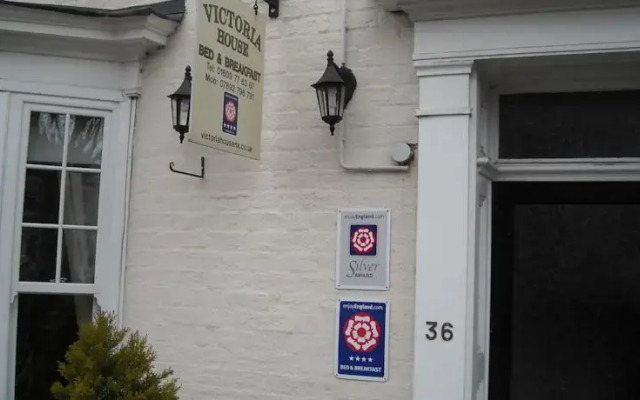 Victoria House
