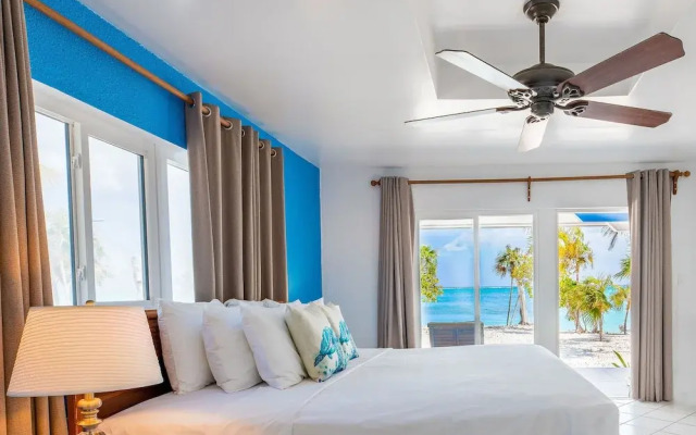 Pelican Beach Hotel