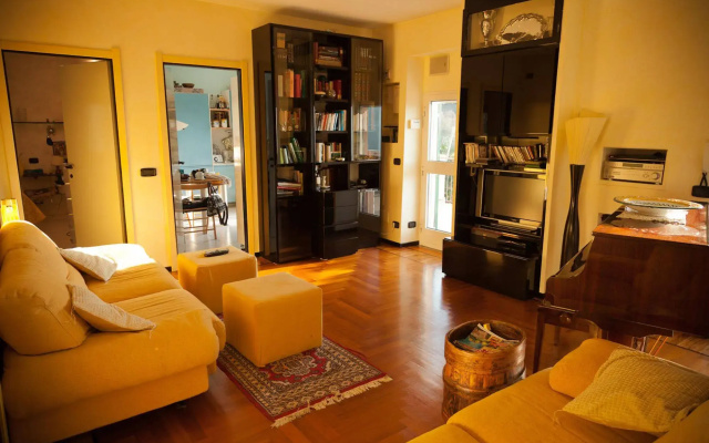 Villa Vignolo with Pool & BeachServices