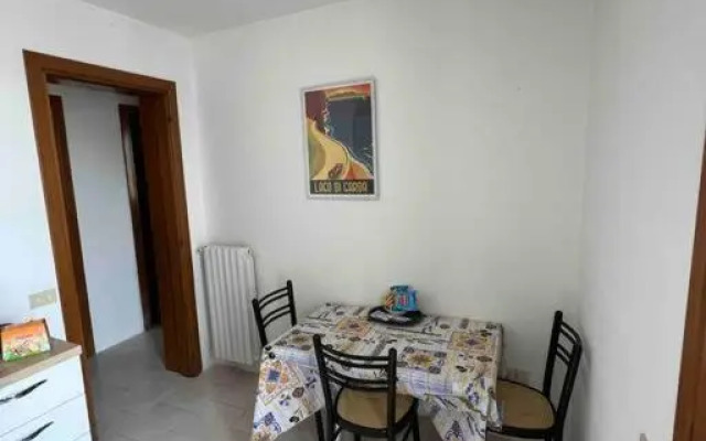 Entire home/flat 5min from Lake Garda