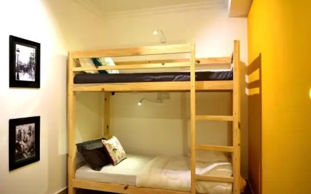 Worlds Hostel