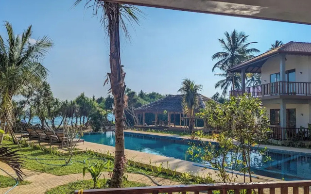 Arinna Beach Resort