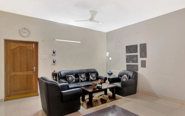 OYO 12458 SilverKey Madhapur
