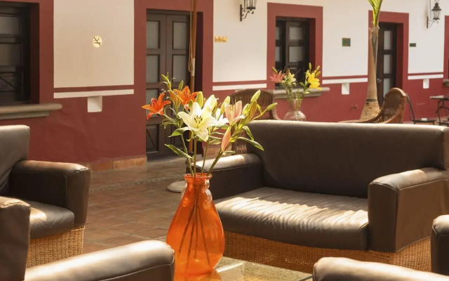 Hotel Casa Real Del Cafe