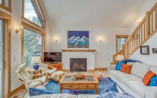 The Stellar Cabins