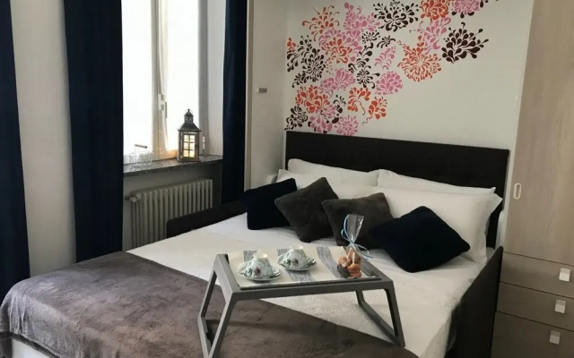 Garibaldi Apartments