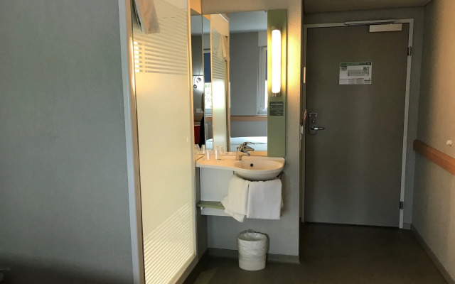 ibis budget Zurich Airport