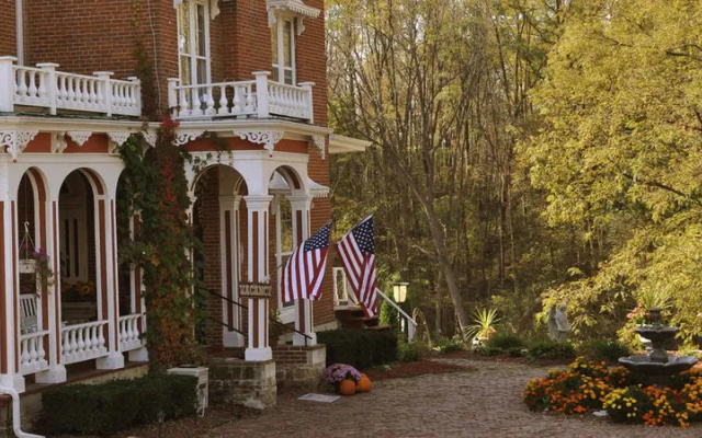 Bernadine's Stillman Inn