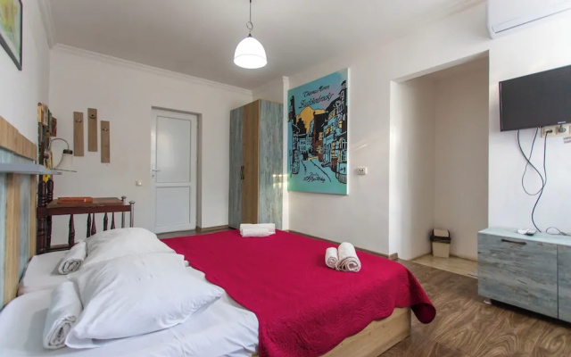 Book Hotel