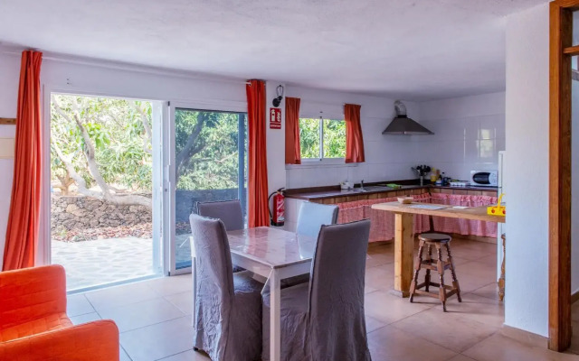 APARTMENTS ON AN ORGANIC FARM BY THE COAST, Frontera