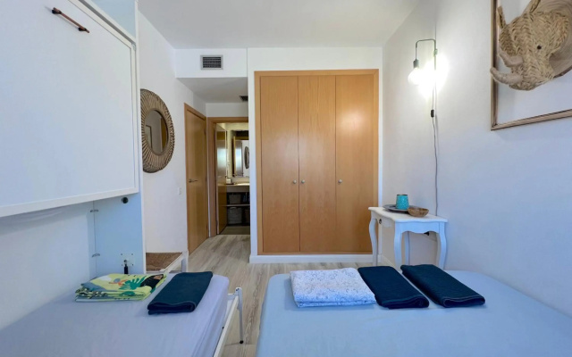 Coma-Ruga Beach Apartment