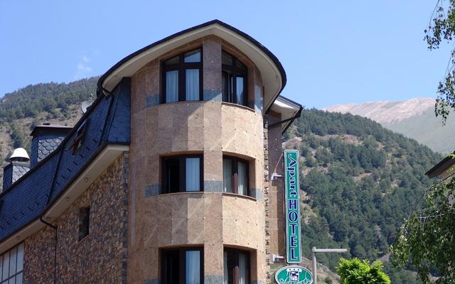 Aparthotel Casa Vella In Ordino Andorra From 124 Photos Reviews Zenhotels Com