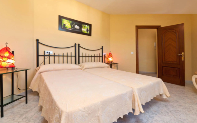 Apartment in Velez Malaga, Malaga 103073